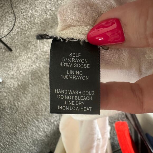 Lulu’s Women’s Hippie Hippie Chic Maxi Dress Crochet Bodice Cream Size Medium - Picture 11 of 12